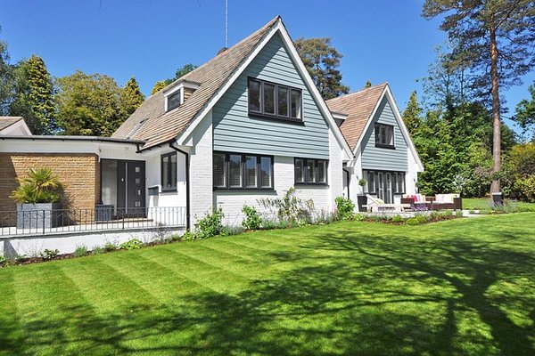Vendre bien immobilier : économisez et maîtrisez la vente !